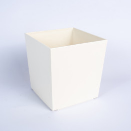 Plastikowa kwadratowa osłonka | Kremowa 18 cm